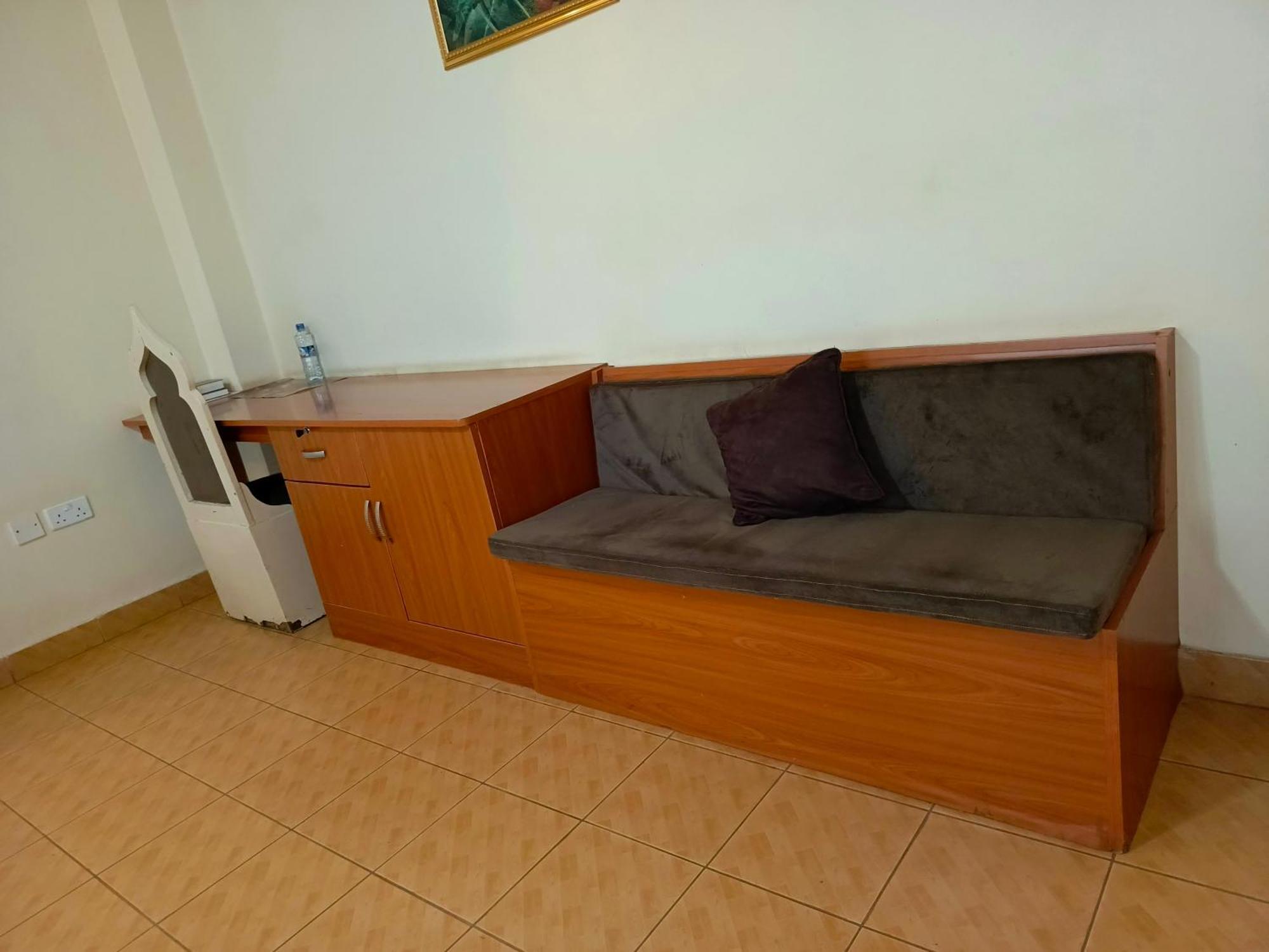 Meru Paramount Zewnętrze zdjęcie
